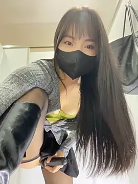 Snapshot of Asia-Lynn chatting on March 12, 1:51 pm Asia-Lynn online show from March 12, 1:51 pm