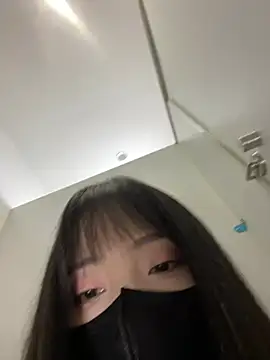 Snapshot of Asia-Lynn chatting on June 20, 11:02 am Asia-Lynn online show from June 20, 11:02 am