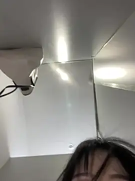 Snapshot of Asia-Lynn chatting on June 21, 11:13 am Asia-Lynn online show from June 21, 11:13 am