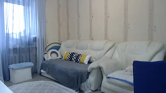 Alma44 online show from November 12, 9:53 am