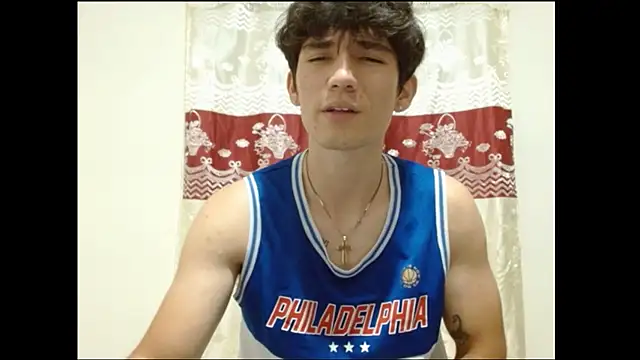 Snapshot of ChicoMaloFfF chatting on November 26, 2:01 am ChicoMaloFfF online show from November 26, 2:01 am