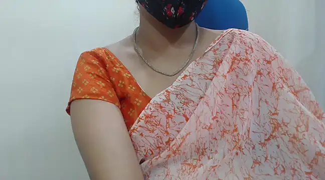 Snapshot of Lovely_Siri_23 chatting on March 7, 2:12 pm Lovely Siri 23 online show from March 7, 2:12 pm