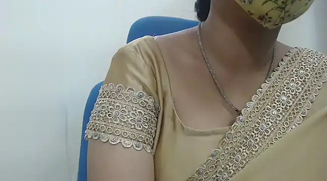 Snapshot of Lovely_Siri_23 chatting on March 9, 3:22 am Lovely Siri 23 online show from March 9, 3:22 am