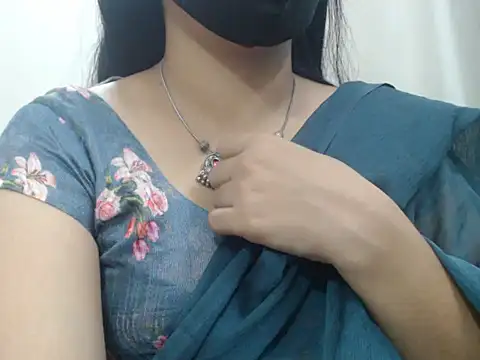Lovely Siri 23 online show from August 7, 6:59 am