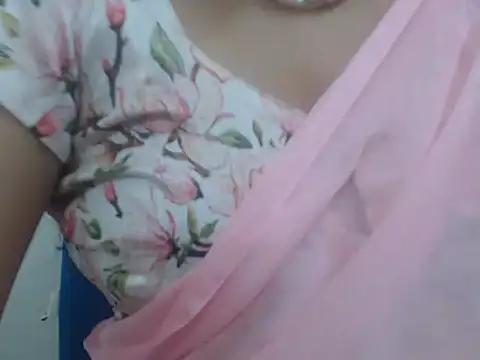 Lovely Siri 23 online show from August 8, 5:37 pm