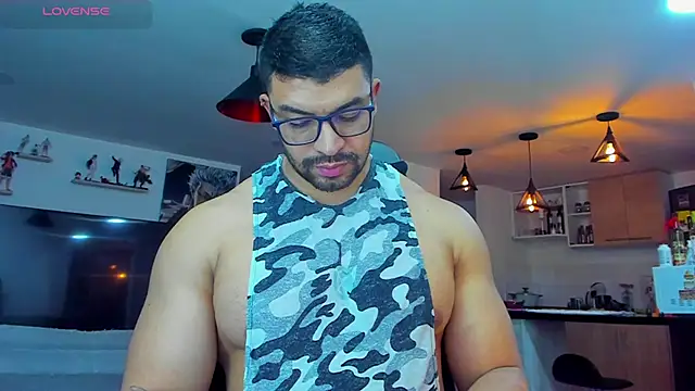 Michael Diamond online show from December 6, 4:58 am