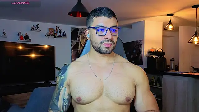 Michael Diamond online show from April 17, 4:04 am