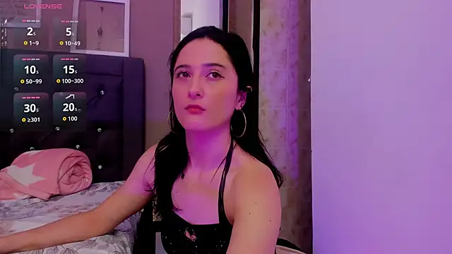 Snapshot of AlissonnFoxx chatting on November 21, 8:40 pm AlissonnFoxx online show from November 21, 8:40 pm