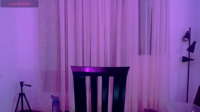 Snapshot of AlissonnFoxx chatting on July 2, 11:44 pm AlissonnFoxx online show from July 2, 11:44 pm