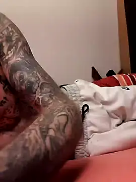 PIercingBoy38 online show from January 8, 12:38 am