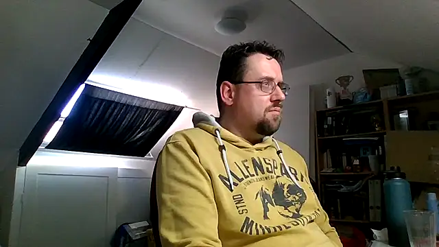 rdewaard81 online show from January 14, 1:28 pm