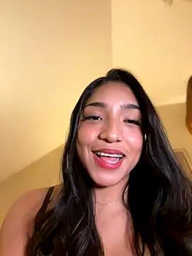 Bellafr online show from December 1, 4:51 pm