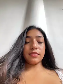 Bellafr online show from December 24, 6:17 pm