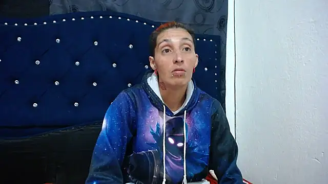 Snapshot of anyu1306 chatting on December 2, 3:26 am anyu1306 online show from December 2, 3:26 am