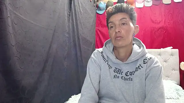 anyu1306 online show from February 8, 3:26 pm