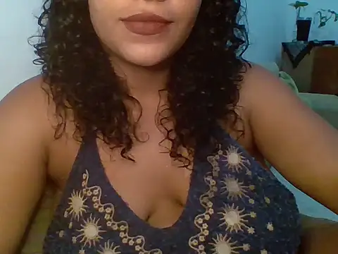 savanahottie online show from February 24, 9:02 pm