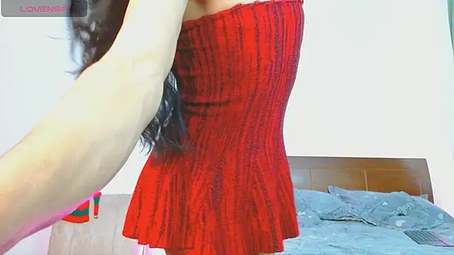 Snapshot of katleya_sweett chatting on December 17, 8:04 pm katleya sweett online show from December 17, 8:04 pm