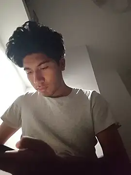 Snapshot of Mangopitudo chatting on November 23, 4:45 am Mangopitudo online show from November 23, 4:45 am