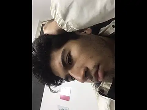 Snapshot of Mangopitudo chatting on December 15, 9:02 am Mangopitudo online show from December 15, 9:02 am