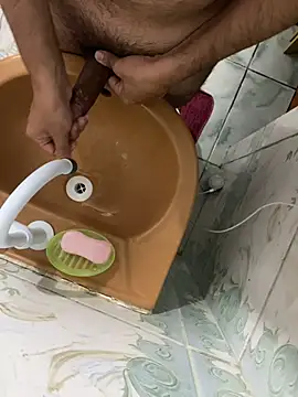 gui6789b online show from November 8, 2:34 am