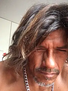 Snapshot of kvr27 chatting on December 22, 1:41 pm kvr27 online show from December 22, 1:41 pm