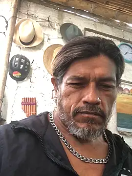 Snapshot of kvr27 chatting on February 1, 12:04 pm kvr27 online show from February 1, 12:04 pm