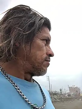 Snapshot of kvr27 chatting on February 14, 1:19 pm kvr27 online show from February 14, 1:19 pm