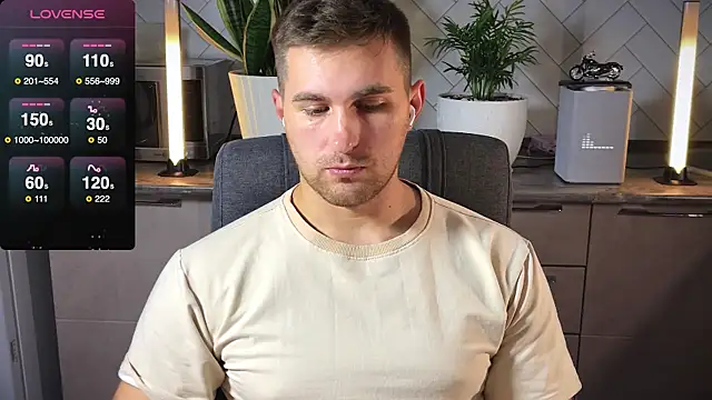 Sweeet  boy online show from January 31, 9:27 am