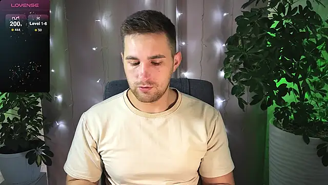 Sweeet  boy online show from February 2, 7:20 am