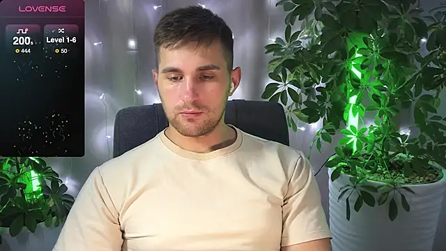 Sweeet  boy online show from February 15, 8:43 pm