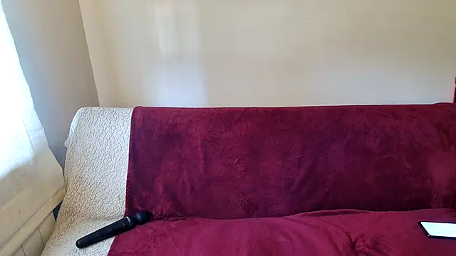 Lustylia online show from January 18, 10:30 am