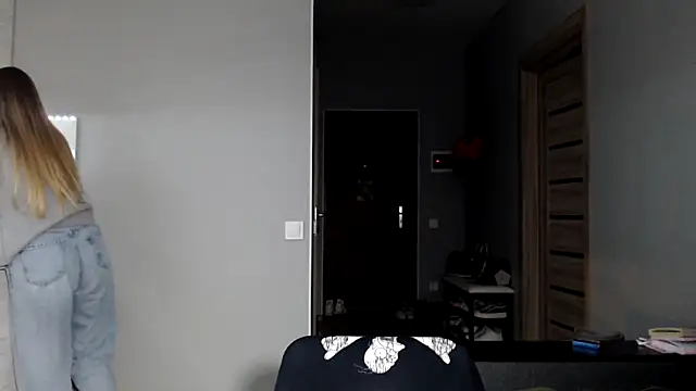 Snapshot of Sunbeam_ chatting on May 1, 9:08 pm Sunbeam online show from May 1, 9:08 pm