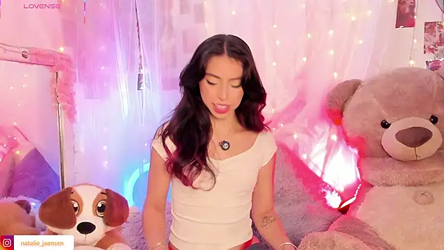 natalie jaensen online show from March 8, 7:06 pm