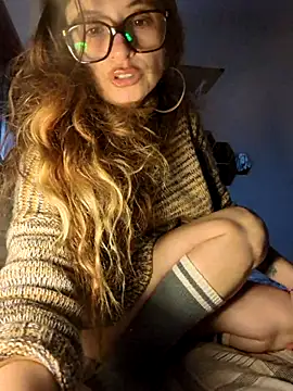 xgabyenlalunax online show from March 21, 4:40 pm