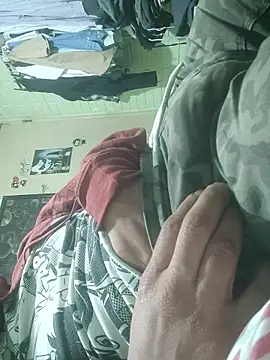 Elcogetuquieres online show from January 10, 8:05 am