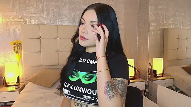 Baby Venuss online show from December 31, 4:06 am