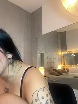 Baby Venuss online show from January 8, 6:31 am