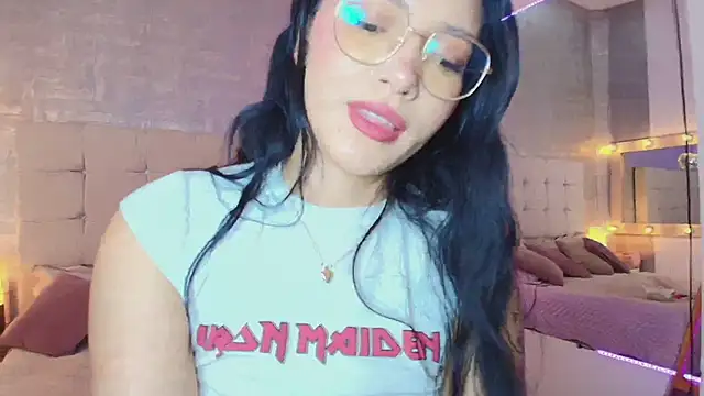 Baby Venuss online show from March 3, 10:06 am