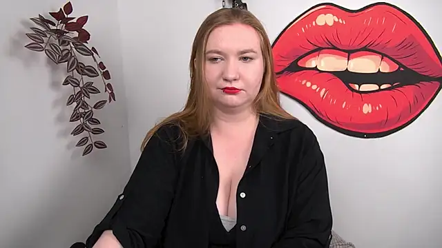 LaraDream online show from March 7, 4:48 pm