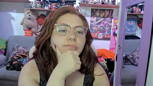 Snapshot of soficammy chatting on April 27, 10:30 pm soficammy online show from April 27, 10:30 pm