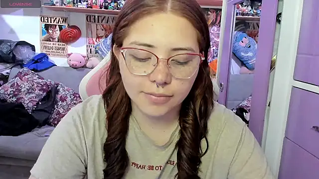 Snapshot of soficammy chatting on May 17, 8:38 pm soficammy online show from May 17, 8:38 pm