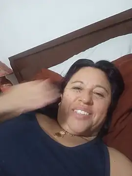 Snapshot of valeriapinter chatting on July 20, 10:39 am valeriapinter online show from July 20, 10:39 am