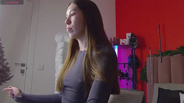 SweetySonya online show from December 18, 1:33 am