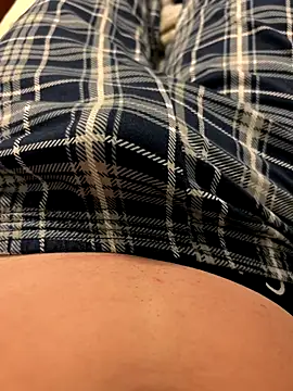 Snapshot of speedyg16 chatting on November 28, 8:50 am speedyg16 online show from November 28, 8:50 am