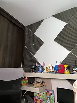 bigryann23 online show from March 22, 3:48 pm