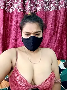 Snapshot of Jasmine_jaaan chatting on June 4, 4:51 am Jasmine jaaan online show from June 4, 4:51 am