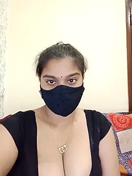 Snapshot of Jasmine_jaaan chatting on June 11, 4:32 am Jasmine jaaan online show from June 11, 4:32 am