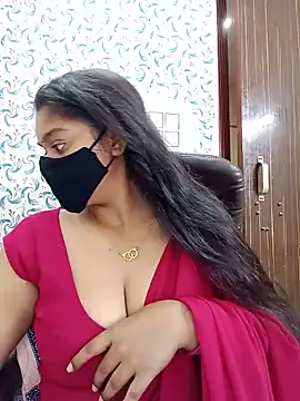 Snapshot of Jasmine_jaaan chatting on June 17, 4:37 am Jasmine jaaan online show from June 17, 4:37 am