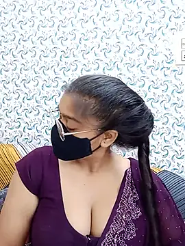 Snapshot of Jasmine_jaaan chatting on July 8, 4:39 am Jasmine jaaan online show from July 8, 4:39 am